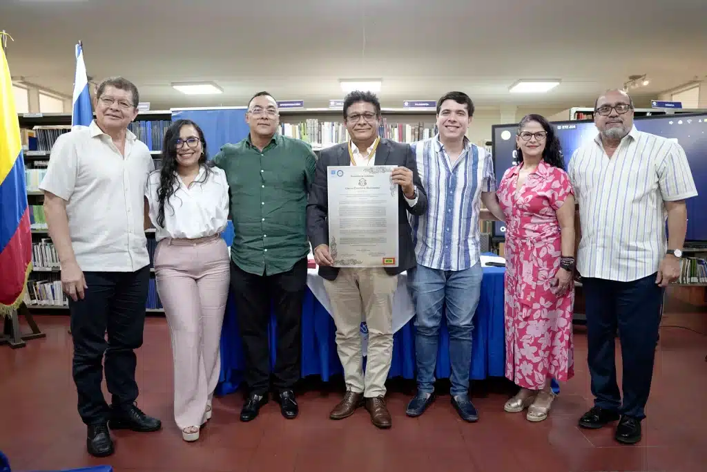 UniReformada recibe la Medalla Barrancas de San Nicolás del Concejo Distrital de Barranquilla