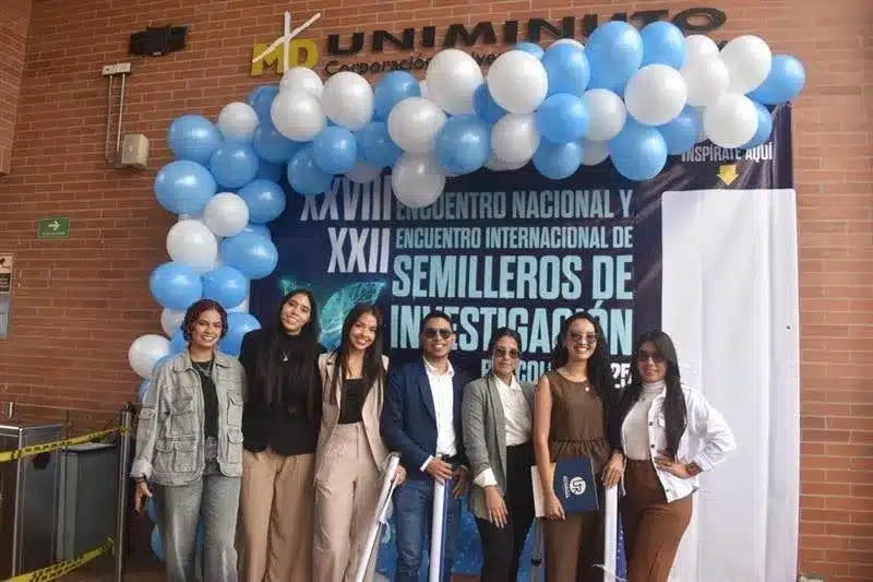Estudiantes de UniReformada
